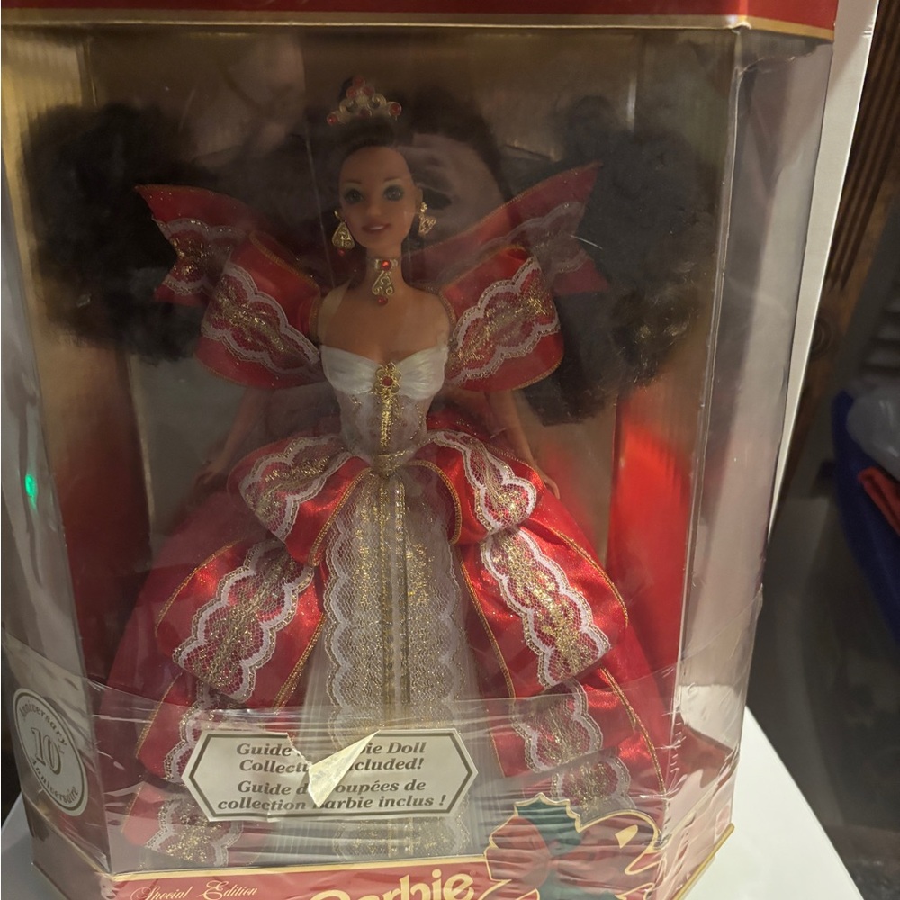 RARE 1997 Happy Holidays Special Edition Barbie Doll